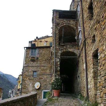 Ca 'da Belan Mari' Montalto Ligure